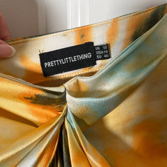 PRETTY LITTLE THING TWO PIECE RUCHED SET - Picture 8 of 14